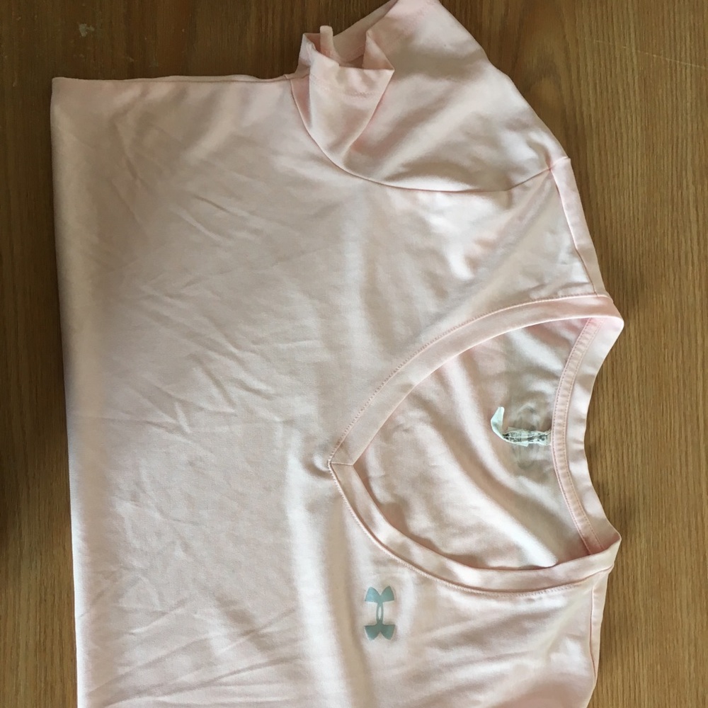 UA T-shirt